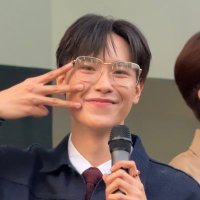 체리🍒 (@mxeeyu) 's Twitter Profile