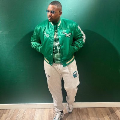 uptownA_'s profile picture. Birds! House Stark 🐺