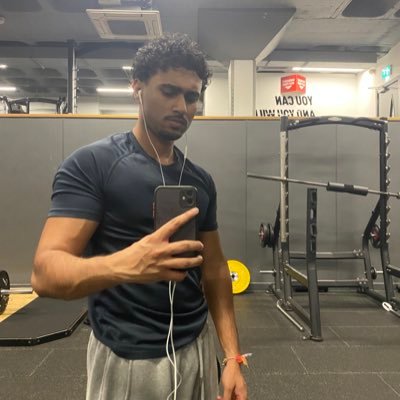 _monet7's profile picture. 