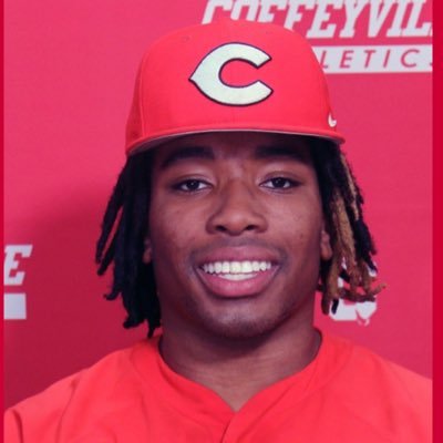 God first | 28 | 6’2-217lbs |baseball,football | LHP, OF, Qb, Athlete | highlights⬇️ |