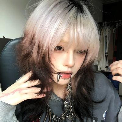 ❍⌇─➭ 🐾🧷Myiukii ~¡ ⌗Pretty, Cute, And Crazy🎧 : ๑ ˚ ͙۪۪̥◌ ⌨꒱ || RP account‼️