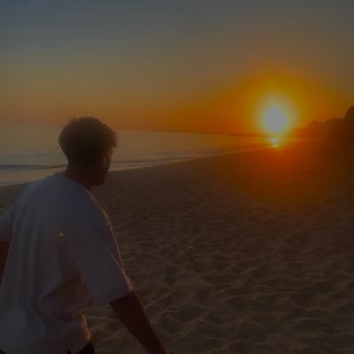 eza_36_'s profile picture. 