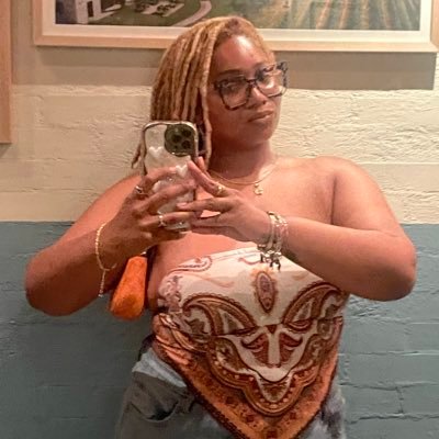 heyitshadiyah's profile picture. spelman alumna