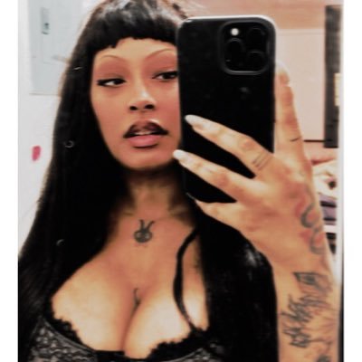 ✨P o y o✨ ┃ Aᥒіmᥱ & fake Gamer 🎮 enthusiast ┃Professional Cat Stealer 🐈🐈⬛ ┃ Ace & Choso’s wife