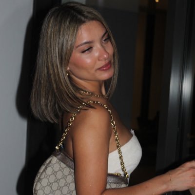 __sarahbb's profile picture. Leo, brr