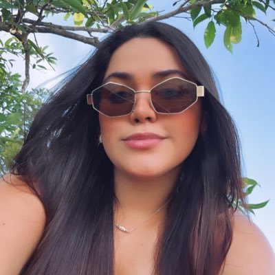 as vezes triste, as vezes feliz, mas sempre gostosa