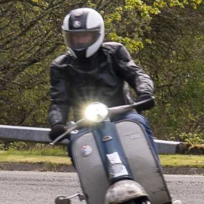 Dr Roberts Lambretta Clinic... whether you are looking to fix a small problem or for a full restoration... here to help keep your beauty on the road.