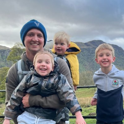 @rovers fan, lover of footy, golf, beer and good jokes. Growth investor, Youth Zone trustee, Ironman. All views are too daft to be anyone else's.