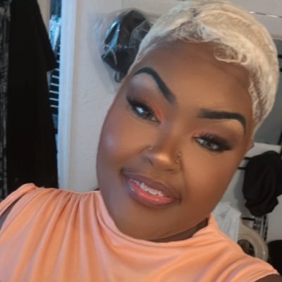 💄 Self-Taught Makeup Artist💄 Confidence breeds beauty and Be your own kind of beautiful 😍❤️🙌🏾💯
