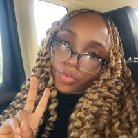 Vee (@ejimoforvivian) 's Twitter Profile