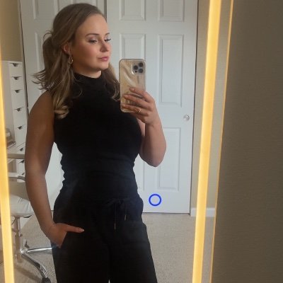 Former Vegas acrobat turned sexy socialite
💌katecannes@protonmail.com
🚫no DM’s