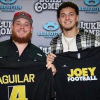 joey football believer (@aidyn_holland) Twitter profile photo