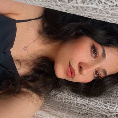 Bahar_eeh's profile picture. ¿?‏‏‏‏‏have i the courage to change