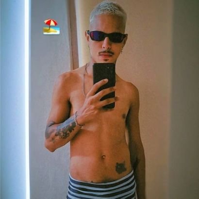 quem me odeia quer ser eu ou quer me dar
segue la 📸 https://t.co/8Rt7QuAEkW