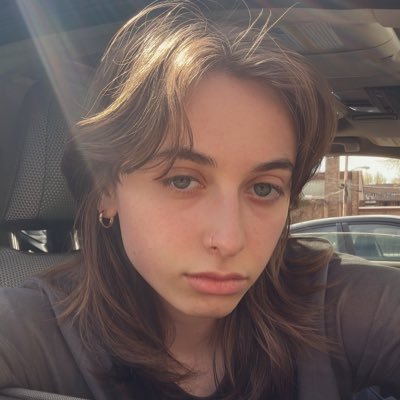 njwe00's profile picture. she/her🏳️‍🌈 • 22