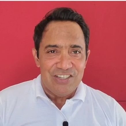 🎙️Lic. Comunicación Social (Periodista); Manejador-moderador de actos, maestrías de Ceremonias...Narrador, analista y comentarista de béisbol.
SF-Macorisano