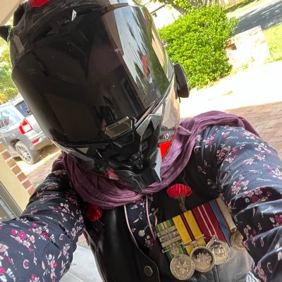 crazyfrankiemad's profile picture. Crazy,sassy,foul mouth. independent Women .Veteran.DV Survivor.TERF. No political https://t.co/TZPQI8jcYW own thoughts.I am just me. offended scroll on .