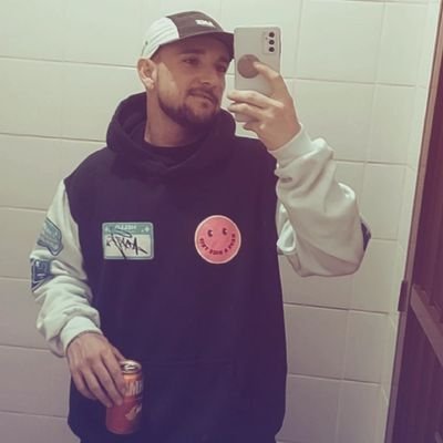 Conidacs's profile picture. DJ 🎧 Estudante de Nutrição 🥗 motorista de app🚙 monitor de viagens de formatura 🛫 pseudo marombeiro🏋🏼  ciclista bem amador🚴🏼 e amante da corrida de rua🏃