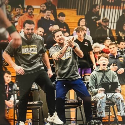 Head Wrestling Coach @
Germantown High School.🤼♂️🤼 ☆Big time sports guy☆
Control What You Can Control #HustleEffortAttitude
https://t.co/QBAZPPj6xW
