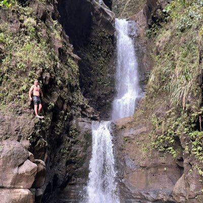 LukeYoder6's profile picture. Realistically trading options/futures as a side-hustle. मावेरिक्