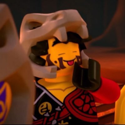 spxll_bxund's profile picture. pls im still getting used to twt 😭 im also spxll_bxunded on tt