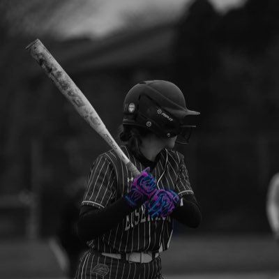 1B and RHP•New Berlin Eisenhower Varsity Softball•Class of 2027•Delta Sports Performance 18U National Peltz• ✉️alexis.linamainville@gmail.com•📞414-316-7318