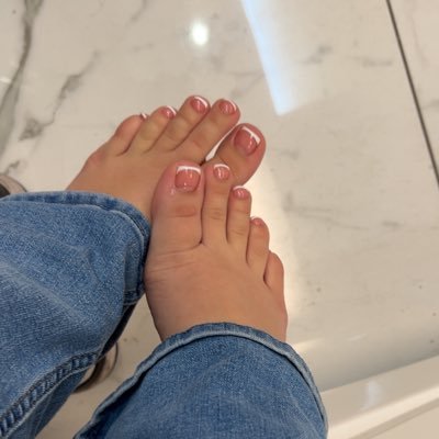 Elinalina222's profile picture. 🎀📸👣