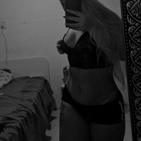 izzíe (@am4dita) 's Twitter Profile