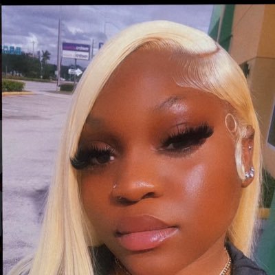 babyhelpari's profile picture. princess.