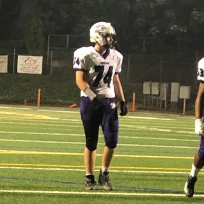 Phi 4:19 God first🔥|| C/O 2027 II 6’4 1/2 250lbs II Heritage High School (WA) II #360-773-5672 II Football - LT/DT @HeritageFB NCSA Verified : TheKeltonWimsett