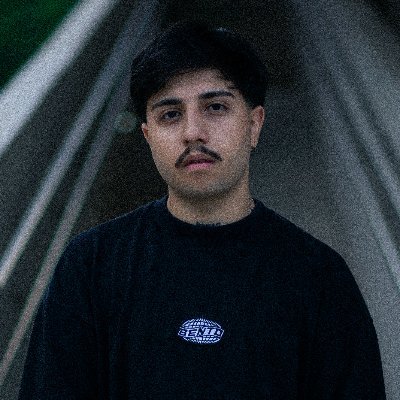 iametienneb's profile picture. Official account. Perdí la anterior.