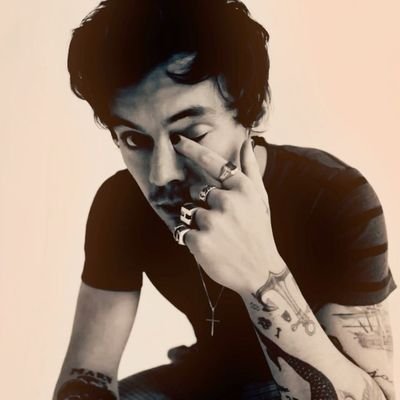 m3raxess's profile picture. 𝔂𝓸𝓾 𝓼𝓱𝓸𝔀𝓮𝓭 𝓶𝓮 𝓪 𝓹𝓸𝔀𝓮𝓻 𝓽𝓱𝓪𝓽 𝓲𝓼 𝓼𝓽𝓻𝓸𝓷𝓰 𝓮𝓷𝓸𝓾𝓰𝓱 𝓽𝓸 𝓫𝓻𝓲𝓷𝓰 𝓼𝓾𝓷 𝓽𝓸 𝓽𝓱𝓮 𝓭𝓪𝓻𝓴𝓮𝓼𝓽 𝓭𝓪𝔂𝓼
⁻ ᴴᵃʳʳʸ ˢᵗʸˡᵉˢ