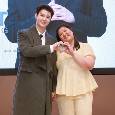 -Former hopejie9197
-Fujoshi 👨❤️👨
-Millenial 👼
-BL lover 🎞️
-ISTP 👑
-EarthMix daughter 🍼
-Wife of @Saint_sup & @innsarin
-IG: MyNameIsAiPeyt
-Ace (Demi)