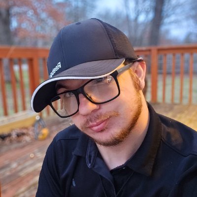 I do virtual photography, graphic design, and make Minecraft mods. Sometimes, I'll draw. // he/him // 24