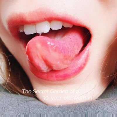 👠茉莉.89年,169cm.55kg,C.cup。
👙溪.95年,171cm.64kg,D.cup。「超级闺蜜,偶尔客串」有着共同爱好,喜情趣,高跟,小玩具,一切都可以同享共用。更喜自拍,勾男人的眼睛👀,都是已婚,老公暂时还未共用,在家贤妻良母,在这做一对女菩萨姐妹👭。纯自娱自乐。分享日常穿搭。无福利,不约。