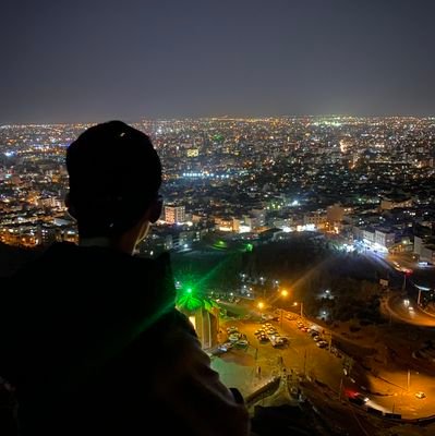 دهـه هشتـادیَم 🍃
وَمَا هَذِهِ الْحَيَاةُ الدُّنْيَا إِلَّا لَهْوٌ وَلَعِبٌ :))
تا اینجا اومدی فالو کن ، فالوت میکنم ❤️
