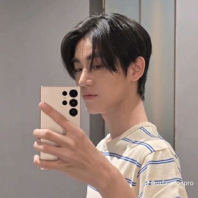 kimdnchrsh05's profile picture. ☪︎engene,lunè,42,bunnies✧┆Can't live without BL 🐇💓💬 tiktok: @1uv_BL ʚ📺ɞ ✎