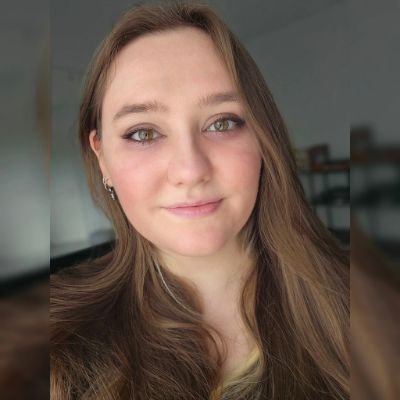 28 • future chemist • acc dedicated to ʙᴛʀ • ʟᴏɢᴀɴ'ꜱ or ᴊᴀᴍᴇꜱ' future wwg • Bi🩷💜💙