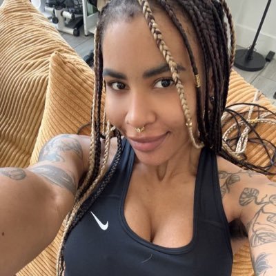 Ask for my discount menu 🍆, full drop box • life time premium🍑• 100 mega drop•🥶be cashapp ready no scam