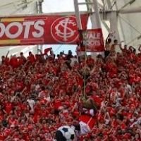 Não vemos o que vemos,mas o que somos.Assim,só vejo Internacional no patamar mais alto!
