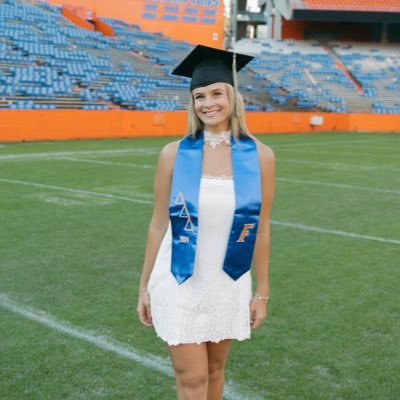 summerhipp_'s profile picture. UF Alumni