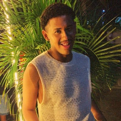 4lisson__'s profile picture. ♑️✨| • insta: ohalissonn_