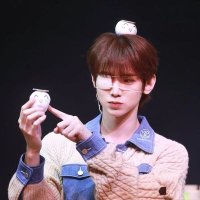 요르 (@lyuwongyu253732) 's Twitter Profile