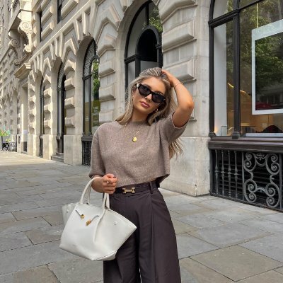 Kendall_llad's profile picture. Light up the future with courage and never stop running

Anti-inflation properties beat traditional assets! How much have you hoarded? #BTC #StoreOfValue