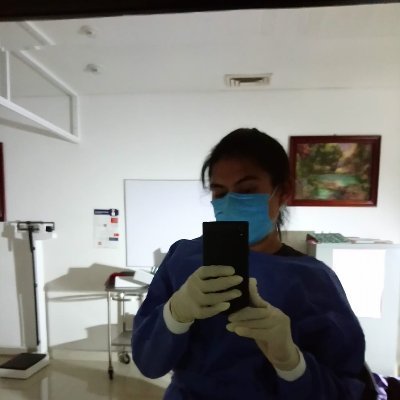 Hortloza's profile picture. El que encuentra una razón por la que vivir, contrae una obligación por qué seguir luchando.