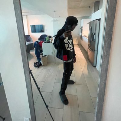 mr. see me when you see me (wāy•so) /FERNO clubwesoent@gmail.com IG: @clubweso #LLT🕊️ #LLK 🕊️
