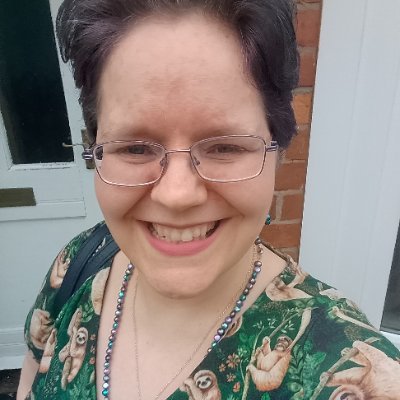 39. Spiritual. Goofy sense of humour. 💖 ☯️ Michael Jackson fan for life. X #moonwalker since 86. Doesn't tolerate cunts & bullies location none of Ur business