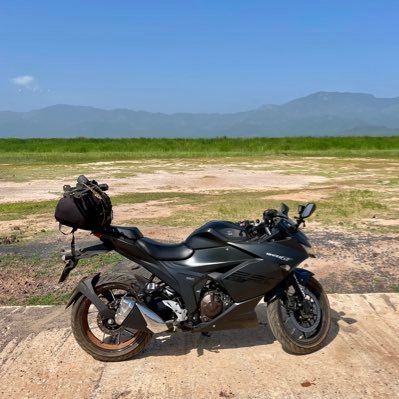 ancestordevidi's profile picture. Bikes. cars. ships.