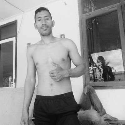 JulioJesen70496's profile picture. Baju