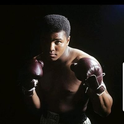 Yaromusnas's profile picture. ...you  gonna findout 😏